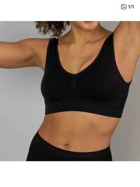 Seamless Comfortable Wide Strap No Underwire Black Bra Size XL